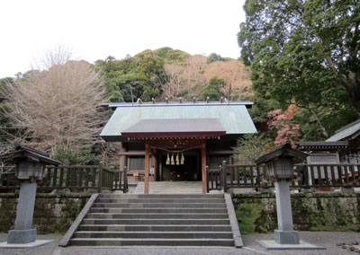 ���[�_�ЁE�q�a�E��̋{